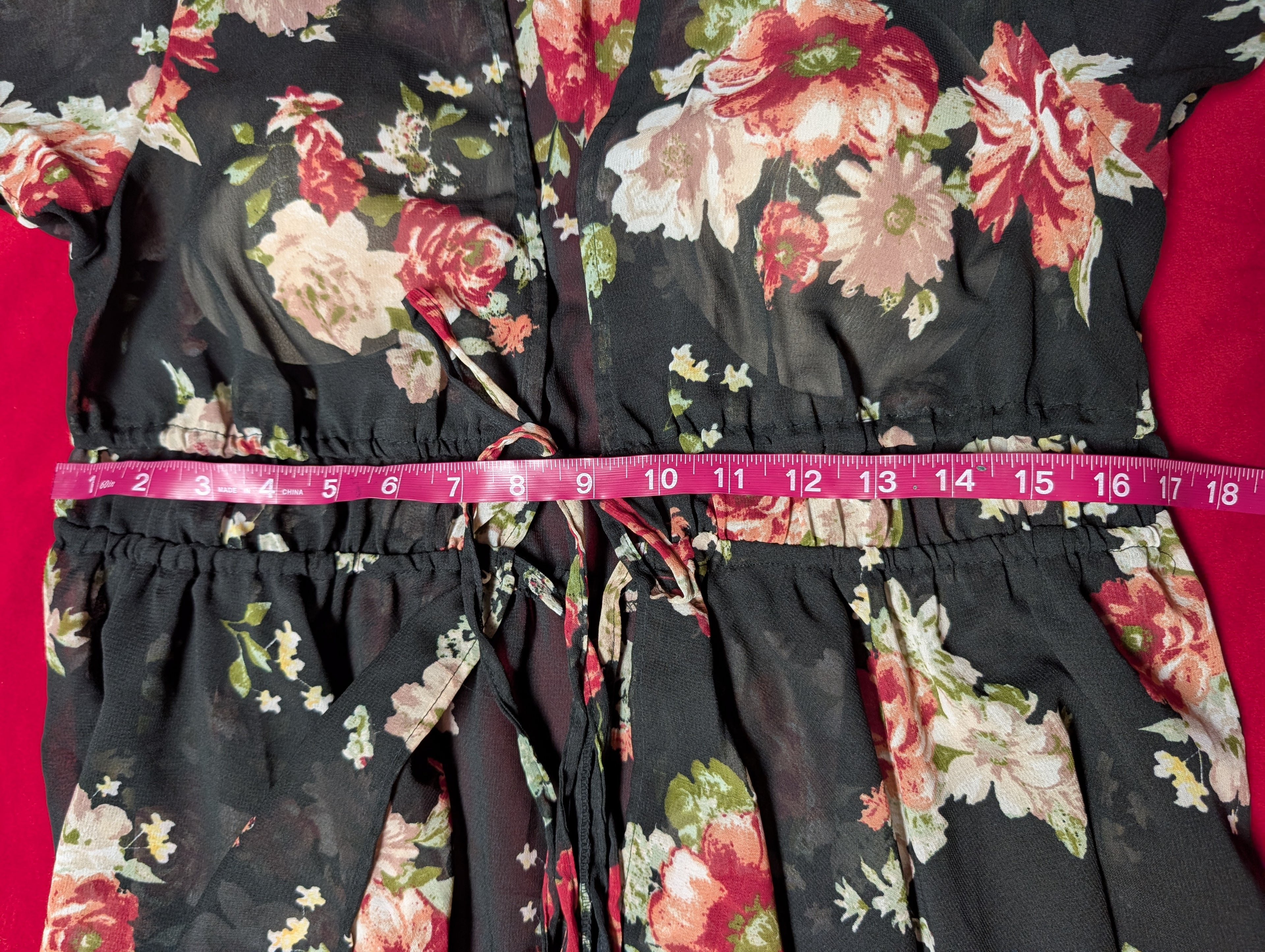 Floral Black Short Sleeved Asymmetrical Tie Front Robe Large