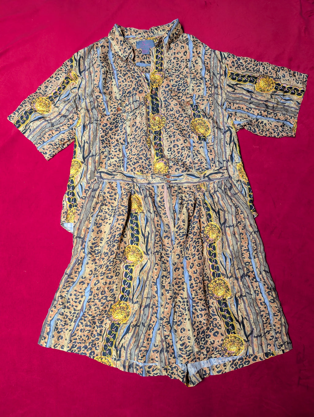 Vintage 100% Pure Silk Pajamas Button Shirt & Shorts Set in Large