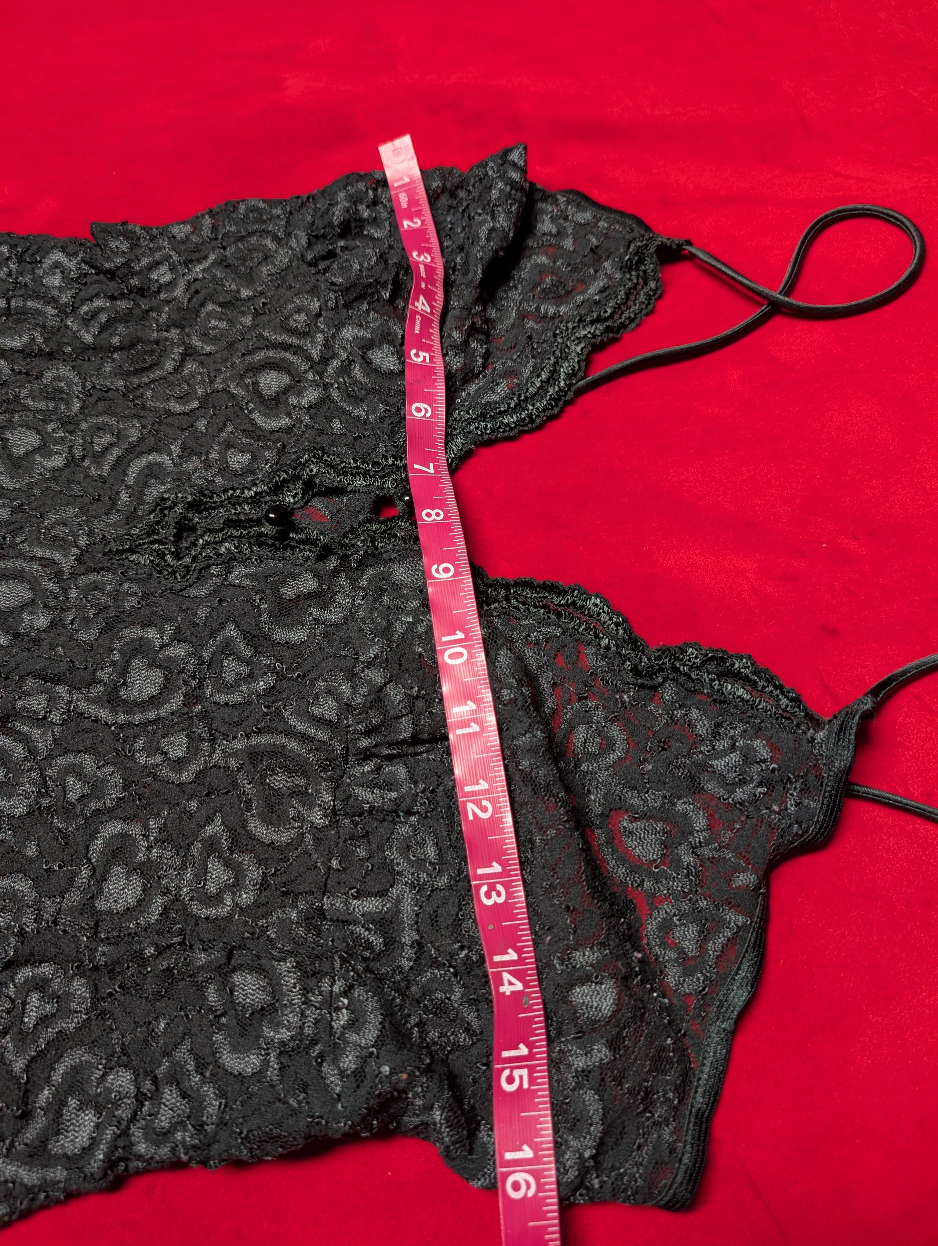 Private Luxuries Button-down Lace Little Black Chemise in Small