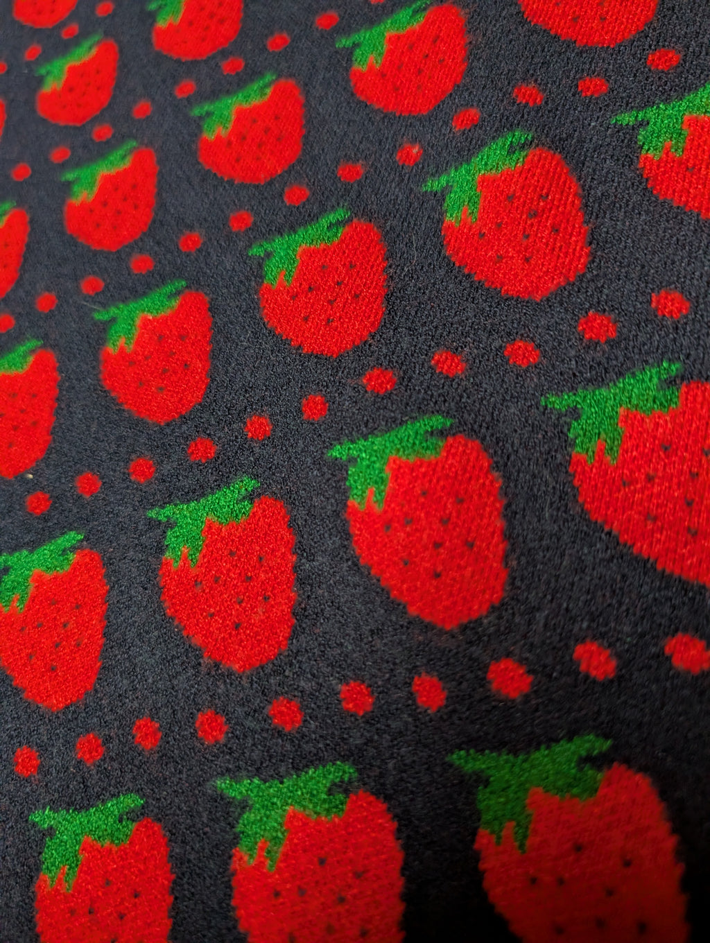 Cider Sassy Strawberries Sleeveless Sweater Knit Mini Dress in 4XL