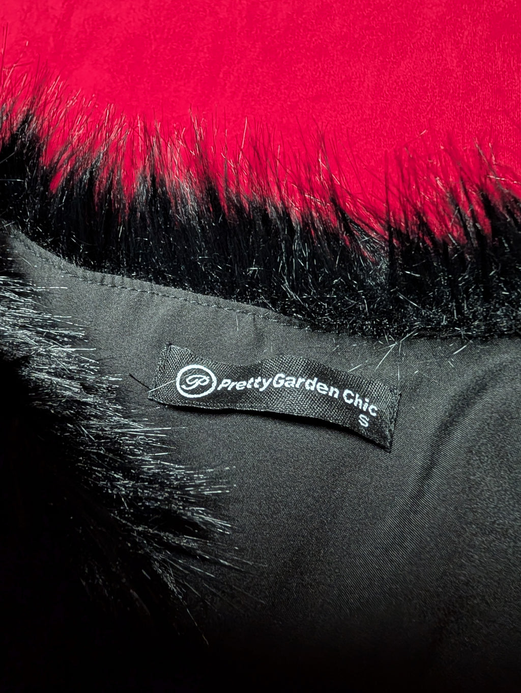 Pretty Garden Chic Black Faux Fur Jacket Coat in Small