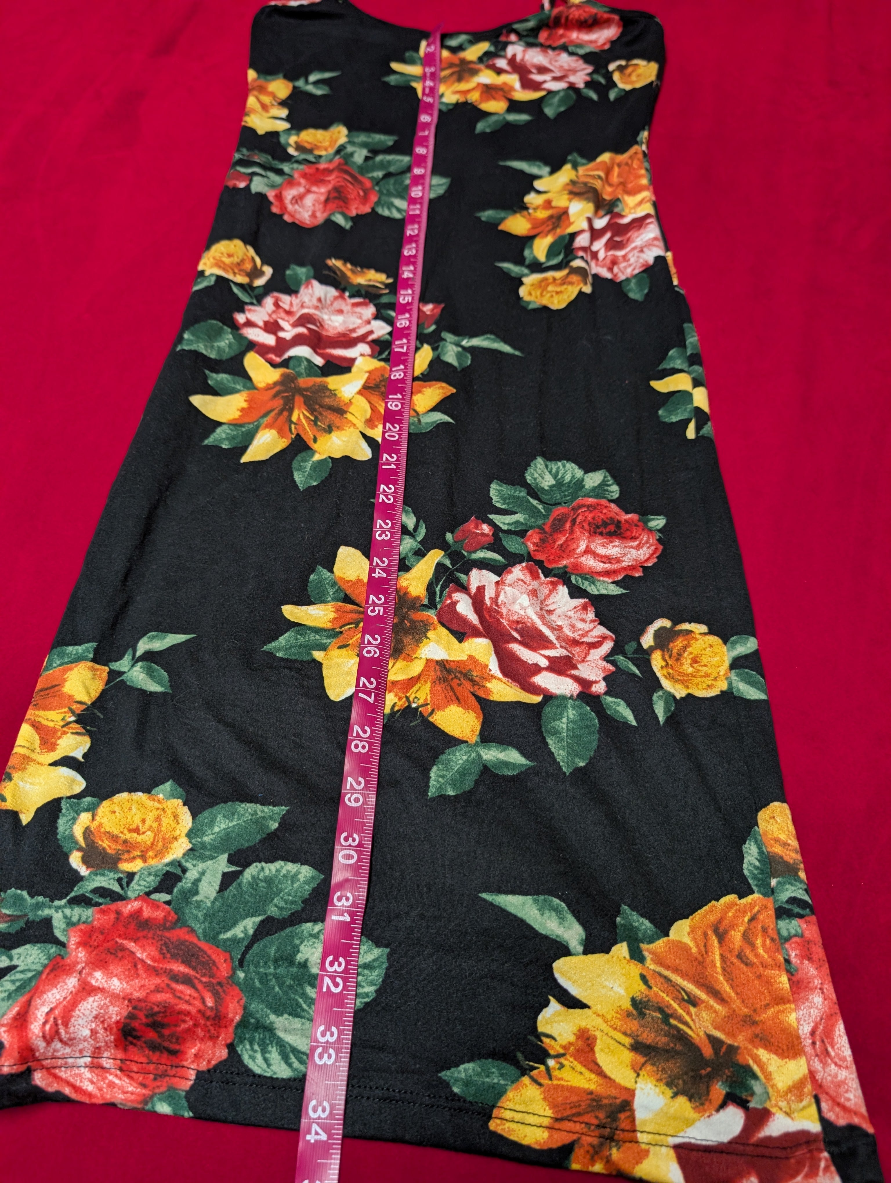Heart & Hips Tropical Floral Midi Length Spaghetti Strap Slip Dress in Medium