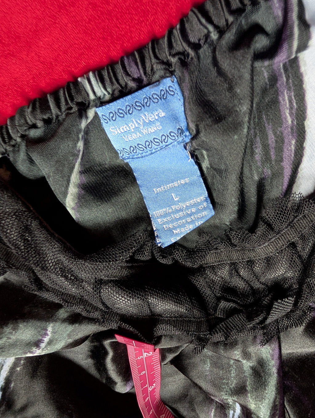 Vera Wang Intimates Abstract Paintbrush Shift Slip Chemise in Large