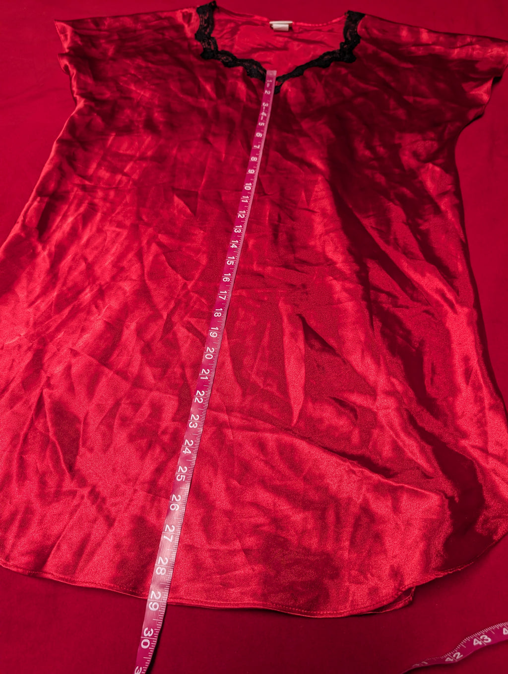 Vintage Red & Black Rosette Short Sleeved Nightgown Dress in Large