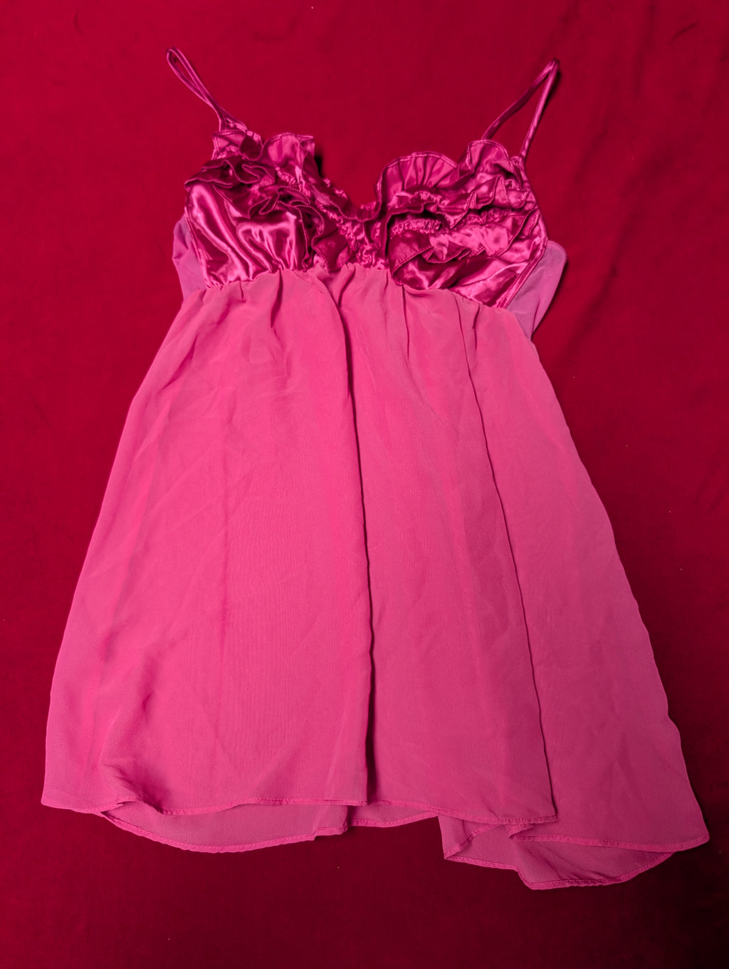 Ambrielle Y2K Fuchsia Pink Ruffle Satin Babydoll Chemise in Medium