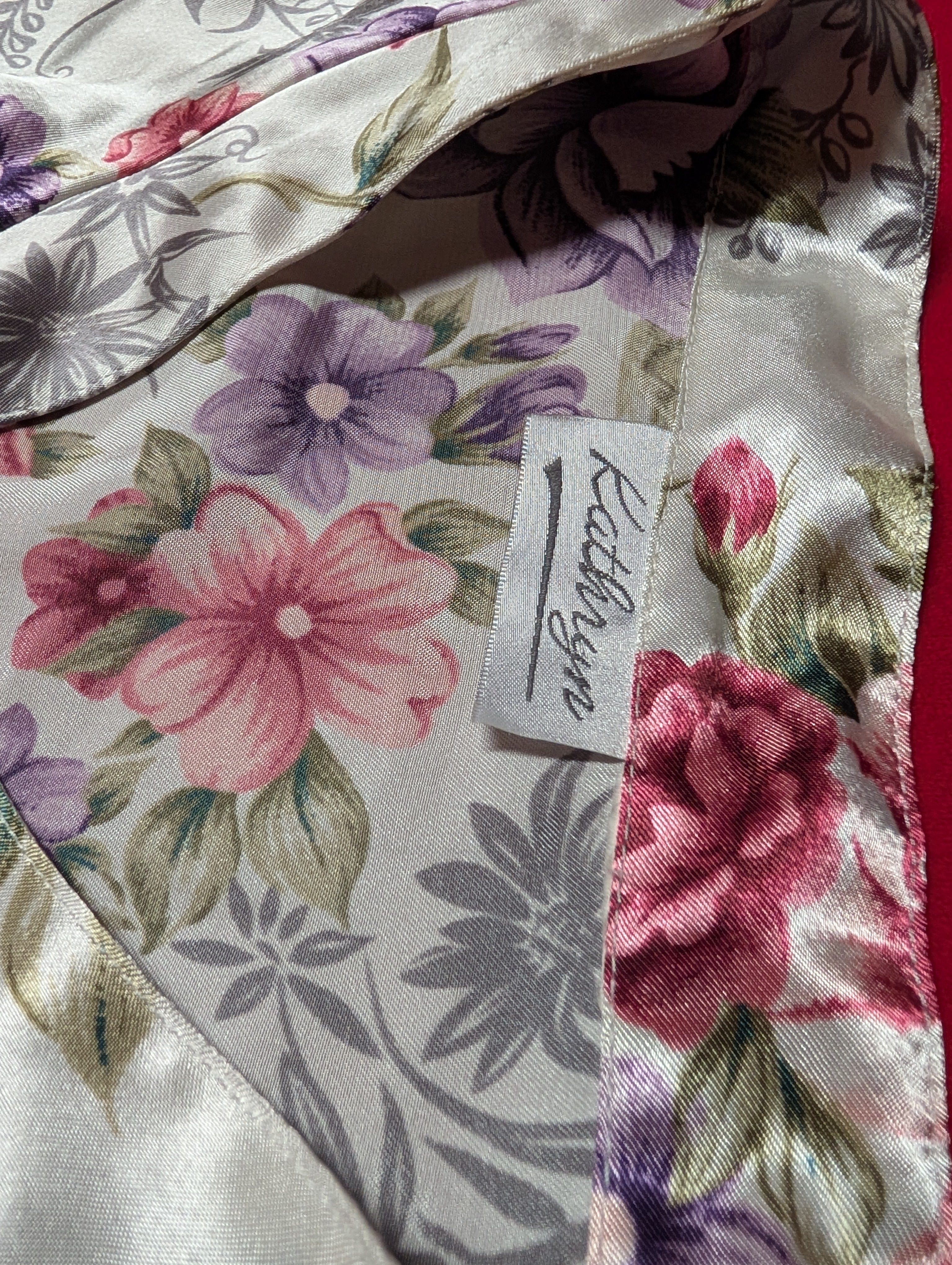 Vintage Kathryn Mandarin Collar White Satin Floral Robe Gown in 3X