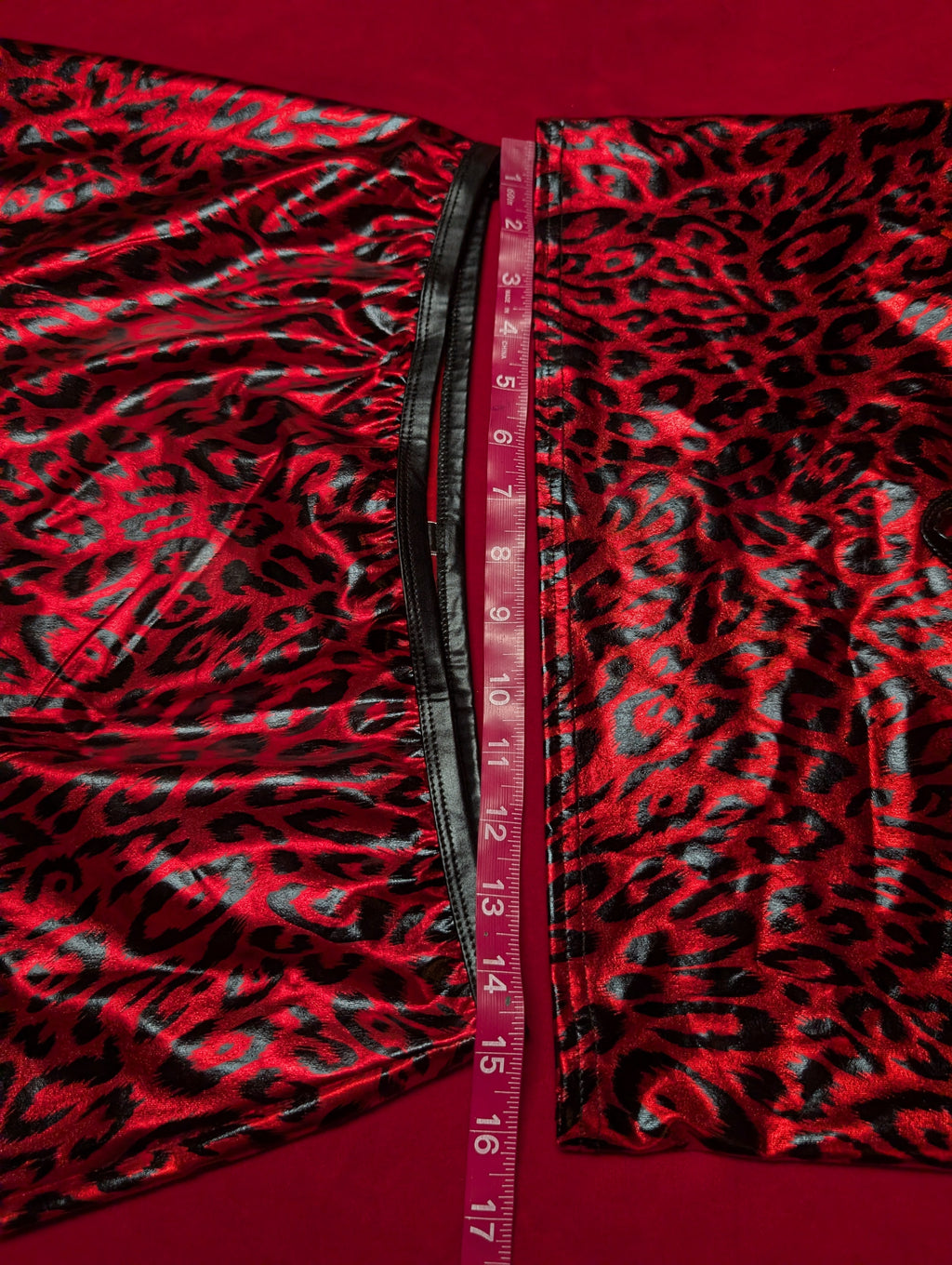 Red & Black Leopard Cheetah Animal Print Mini Skirt & Halter Set size Large