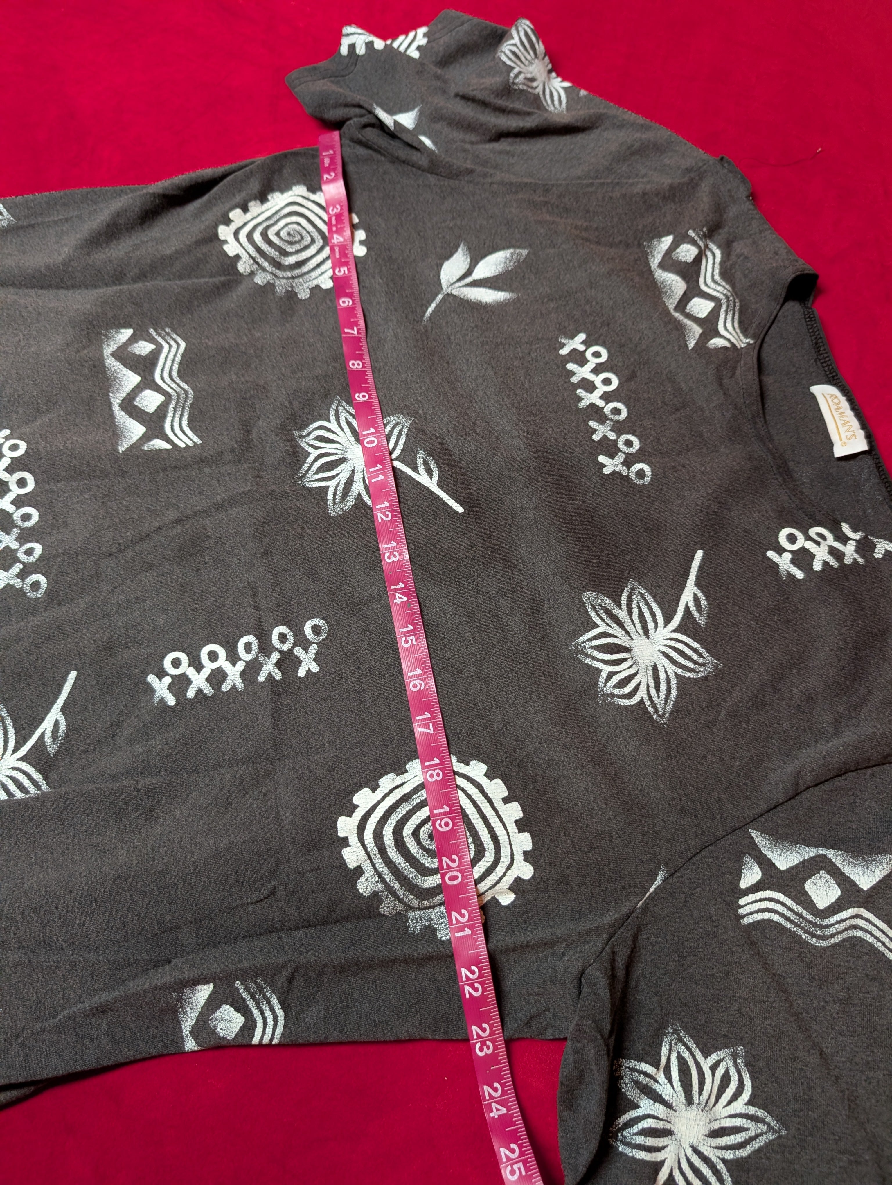 Geometric & Floral Grey Cropped Pants Short Sleeve Pajama Set size Large