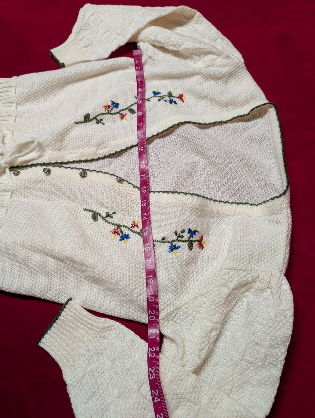 Floral Embroidered Knit Bed Jacket size Medium