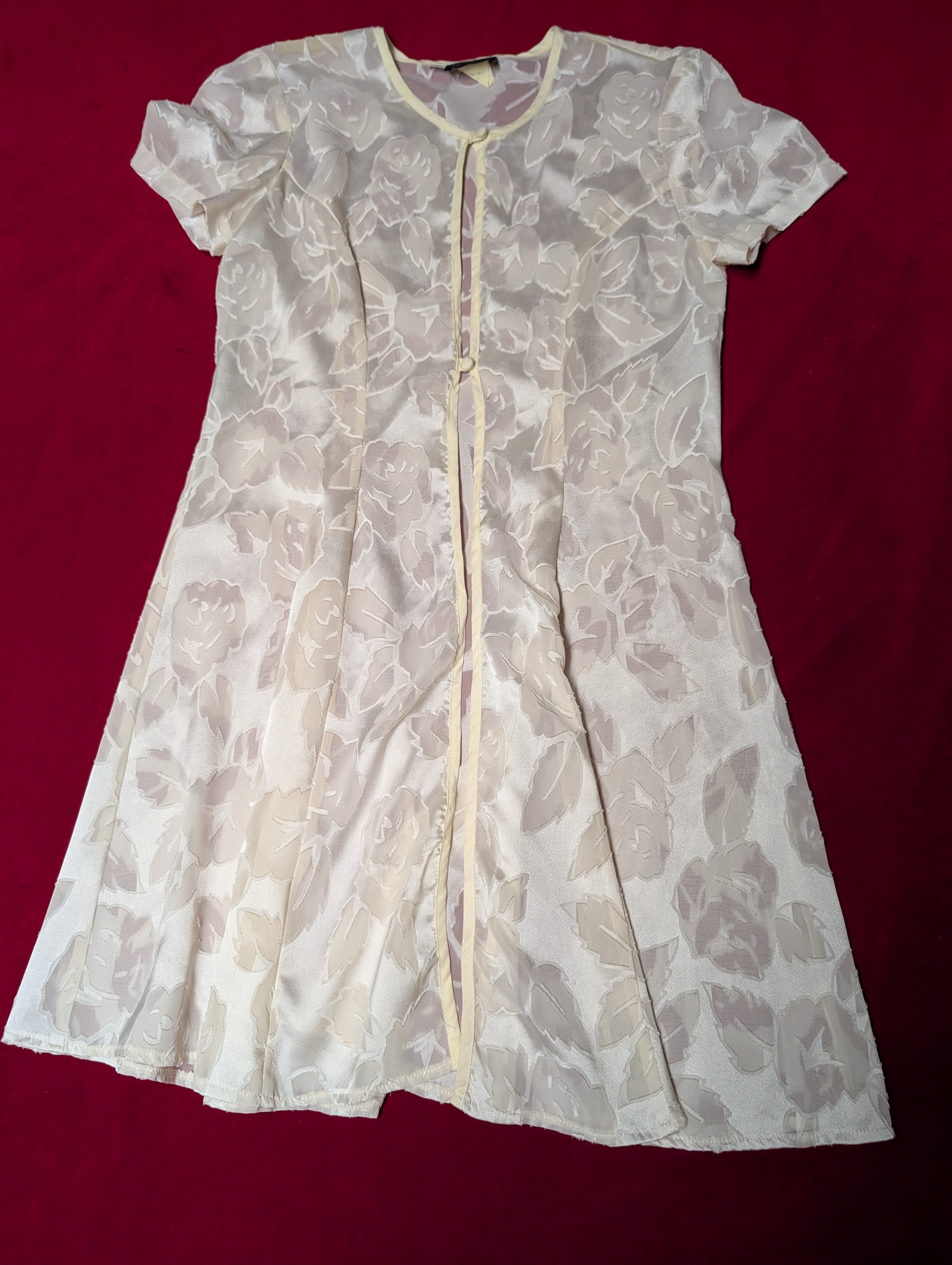 Off White Cream or Bridal Button Sleep Short Sleeved Dress Robe size Medium