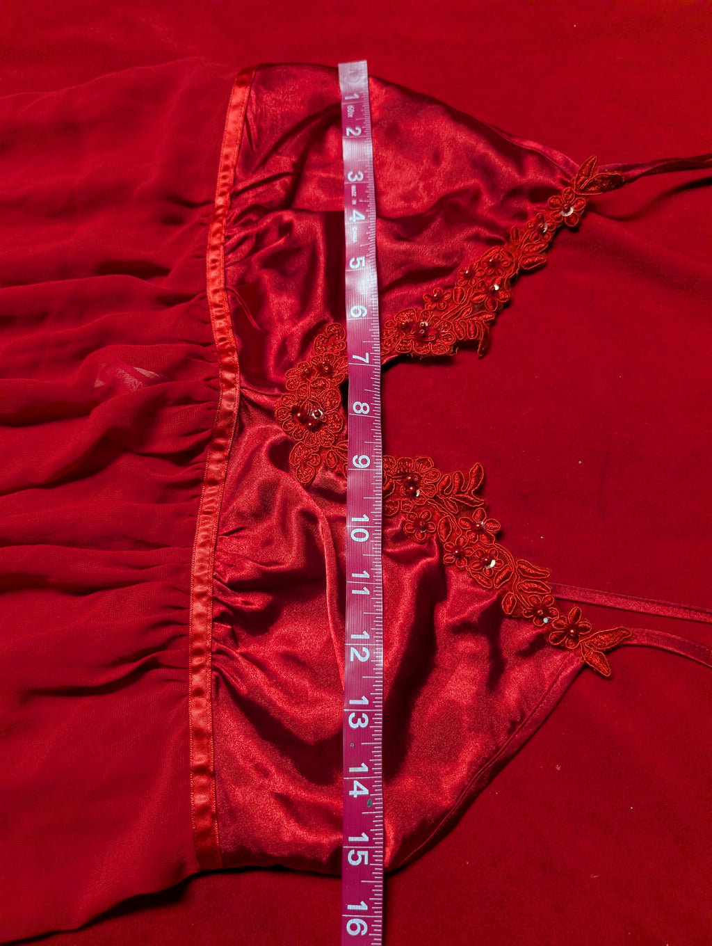 Beautiful Red Beaded Trim Babydoll Chemise and Short Robe Set size Large