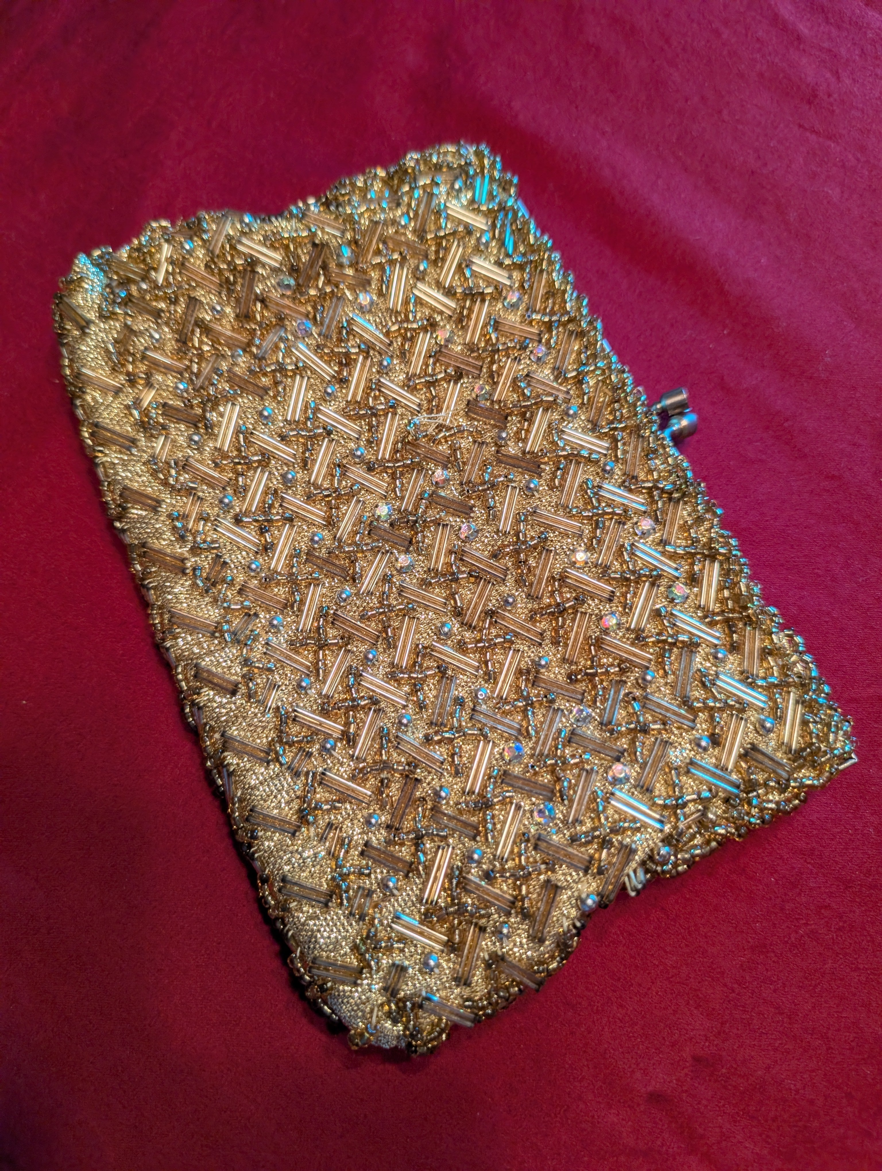 Vintage Hong Kong Gold Bead and Rhinestone Short Strap Wrist Hand Clutch Bag in Gold
