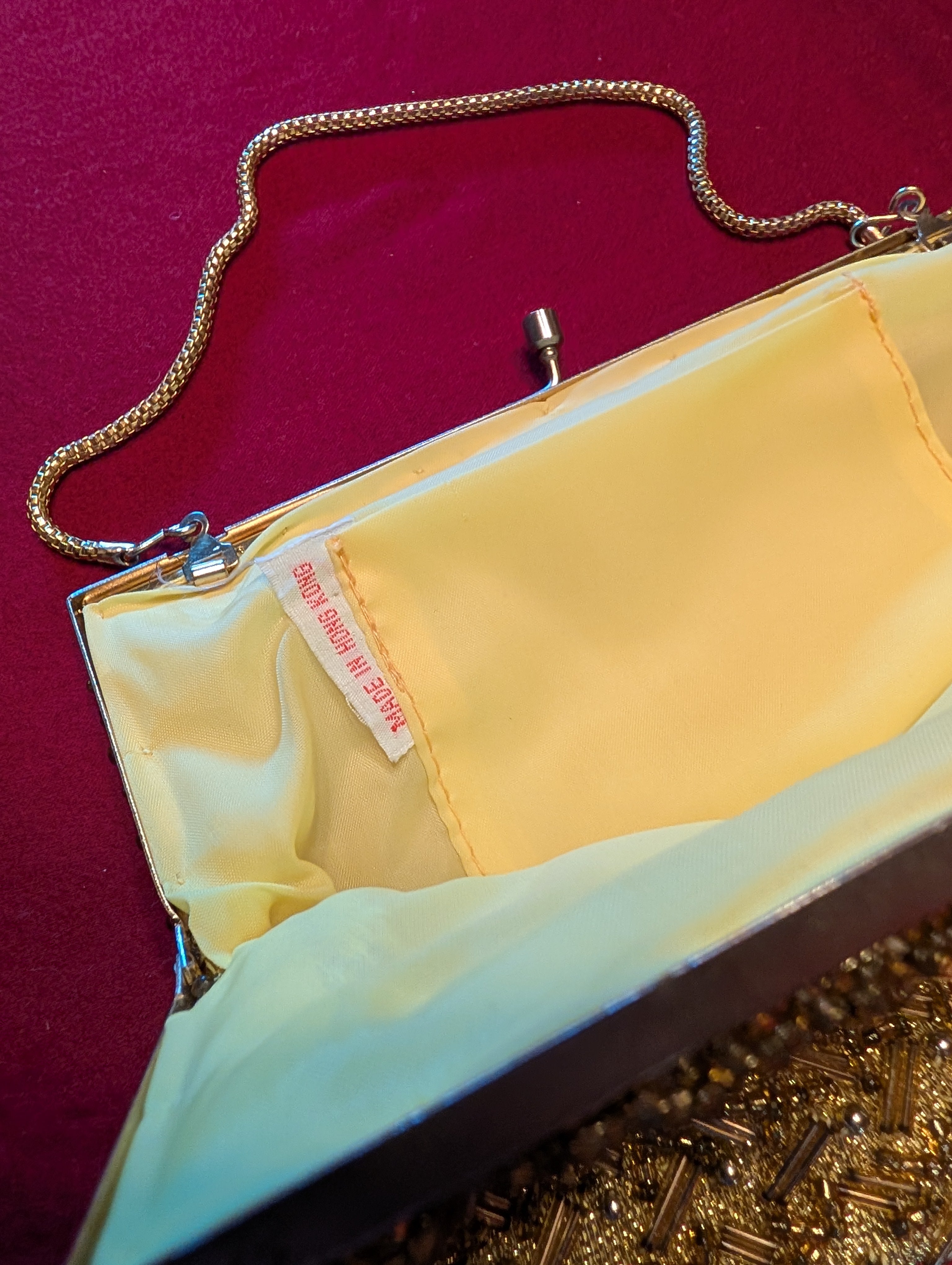 Vintage Hong Kong Gold Bead and Rhinestone Short Strap Wrist Hand Clutch Bag in Gold