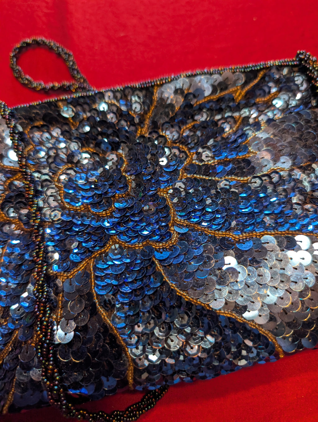 Vintage La Regale Beaded Sequin Clutch Zip Handbag with Shoulder Strap in Navy Blue Floral