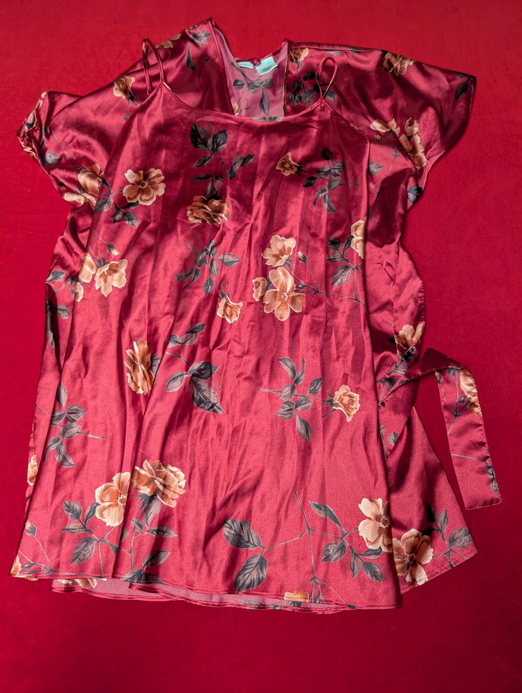 Secret Treasures Red Roses Satin Slip Chemise & Robe Set size XL